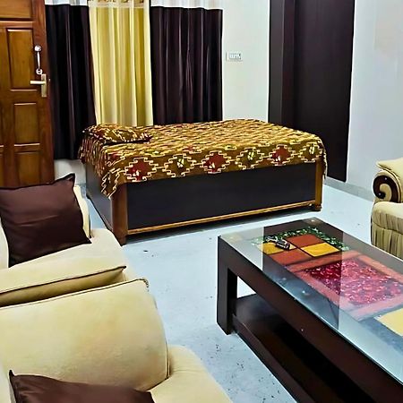 Ramayana Grand Hotel Ayodhya Esterno foto