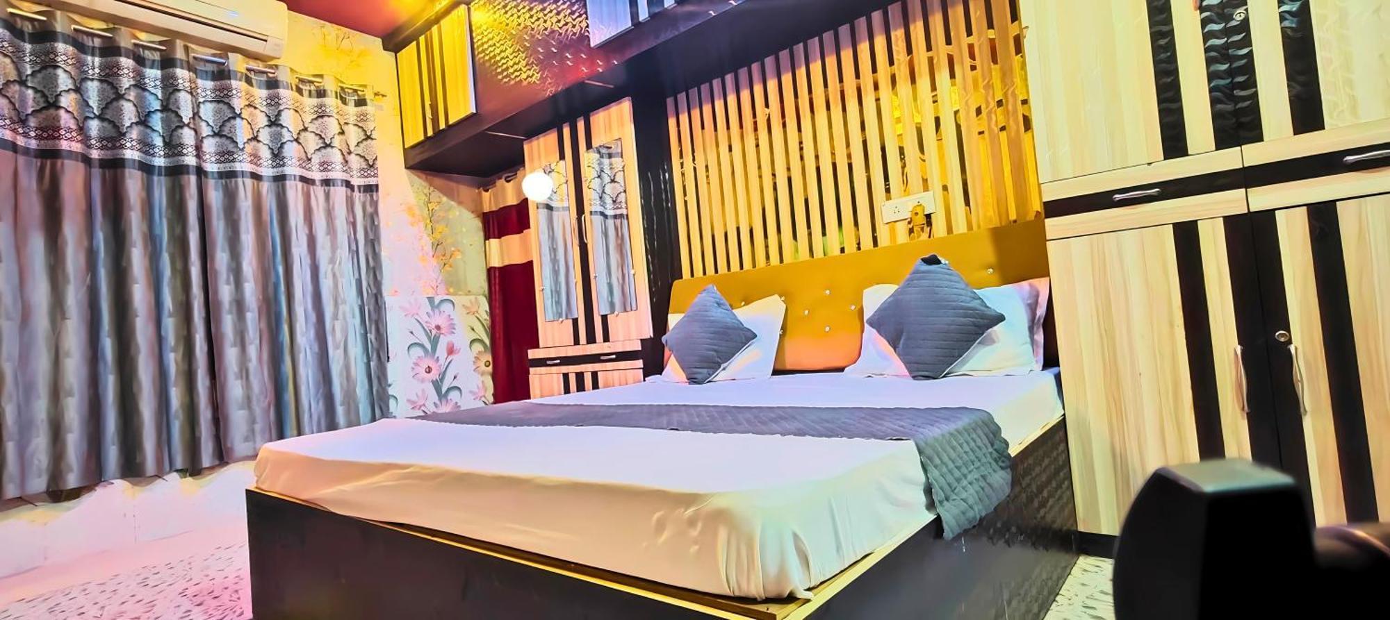 Ramayana Grand Hotel Ayodhya Esterno foto